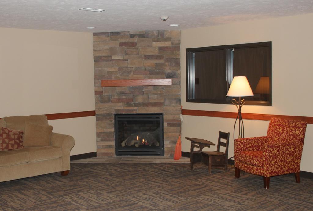 Green Acres Hotel Pittsfield Exterior foto